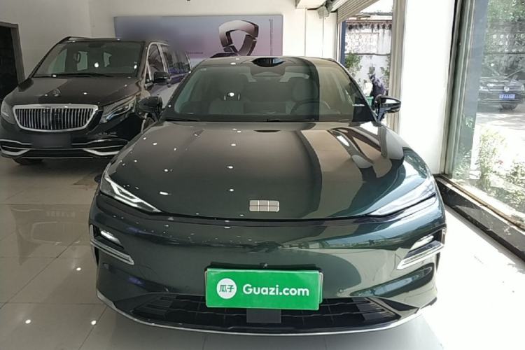 Used Geely Galaxy 8 2025 130km EM-P Starship Edition