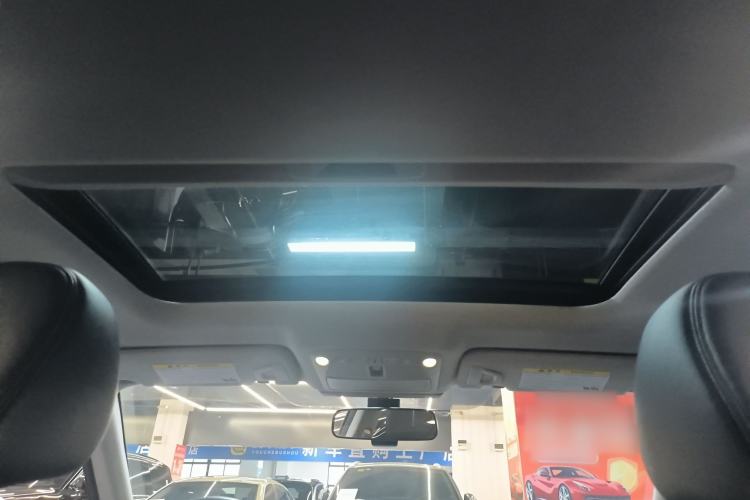 Used Infiniti Q50L 2018 2.0T Comfort Edition China VI Standard Headliner