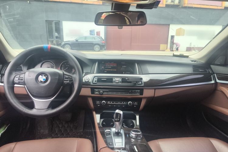 Used BMW 5 Series 2014 528Li Luxury Design Package
