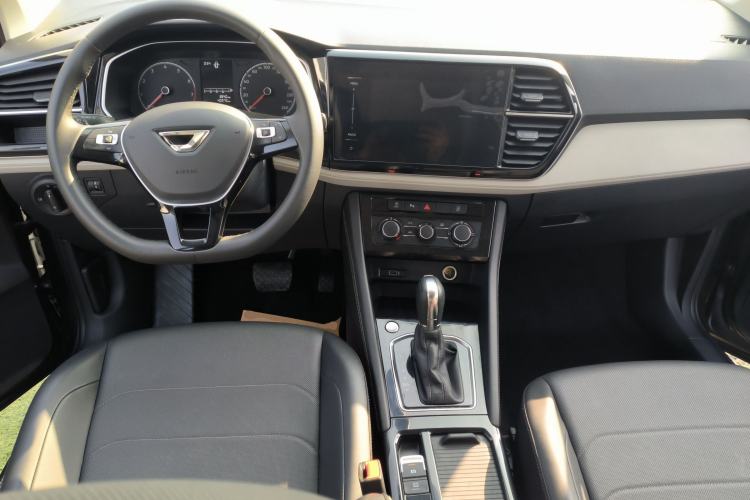 Used Jetta VS5 2022 280TSI Automatic Enjoyment Model
