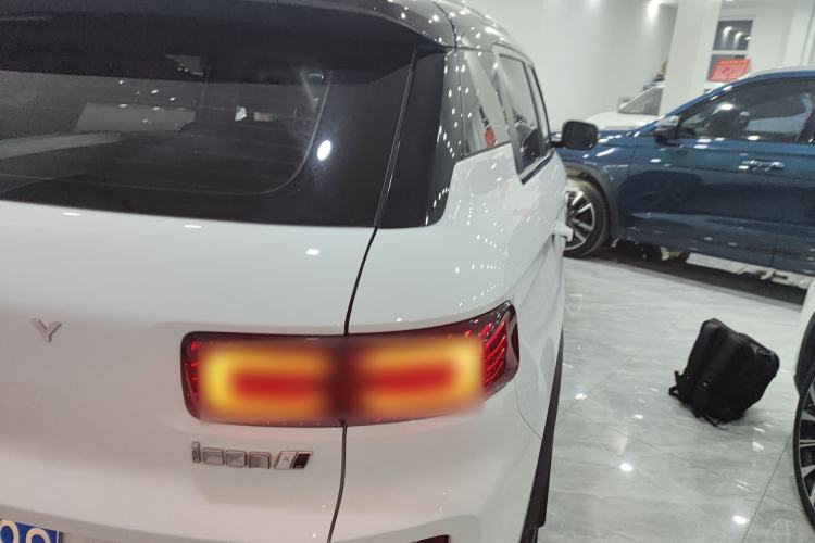 Used Geely Auto icon 2023 1.5TD Chocolate Luxe Edition