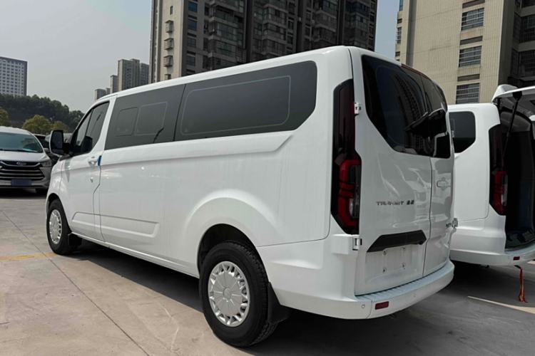 Used Ford Transit 2023 2.0T Diesel Automatic Commercial & Travel Version Mid-axle Low-roof Design 7/8/9-Seater