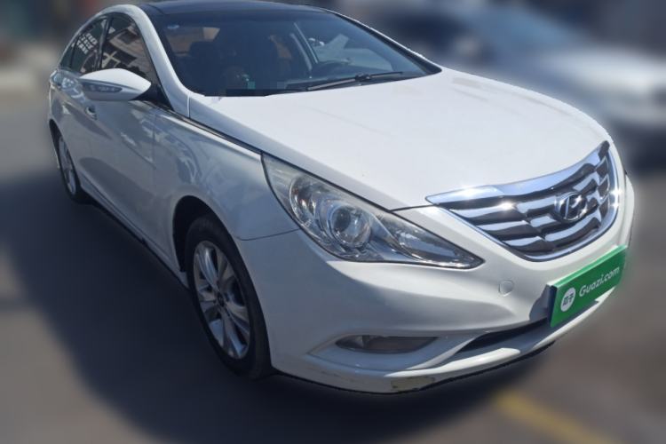 Used Hyundai Sonata 2011 2.0L Automatic Luxury Edition