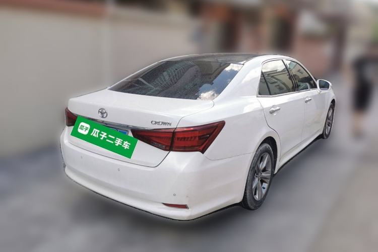 Used Toyota Crown 2015 2.0T Fashion Edition
