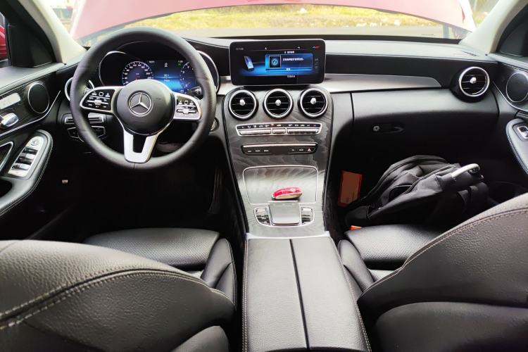 Used Mercedes-Benz C-Class 2019 C 260 L Sport Edition Center Console