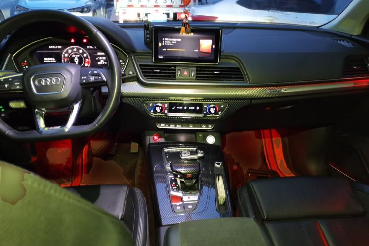 Used Audi Q5L 2018 45 TFSI Prestige Sport China V Center Console