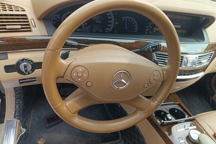 Used Mercedes-Benz S-Class 2012 S 300 L Prestige Grand Edition Steering Wheel