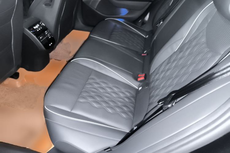 Used Volkswagen Magotan 2024 380TSI DSG Prestige Edition DaMai Package