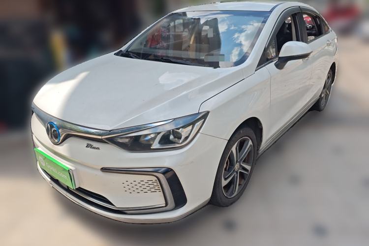 Used BAIC Beijing EU5 2018 R500 Smart Wind Edition