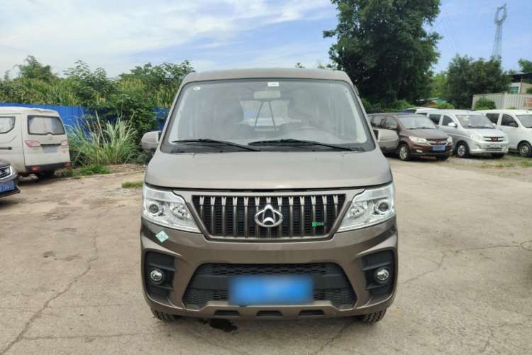 Used Chana Ruixing M60 2023 1.6L CNG Comfort-Grade 6-Seater Passenger Vehicle