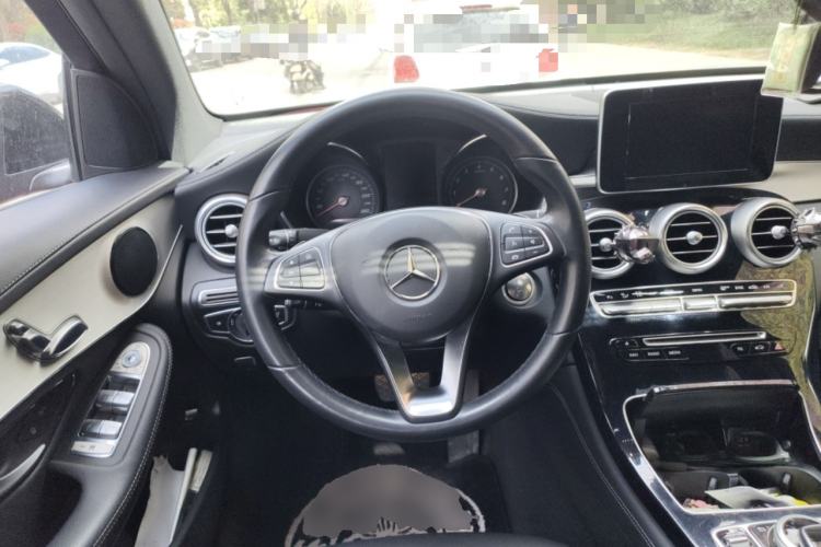 Used Mercedes-Benz GLC Coupe 2019 GLC 200 4MATIC Coupe SUV Steering Wheel