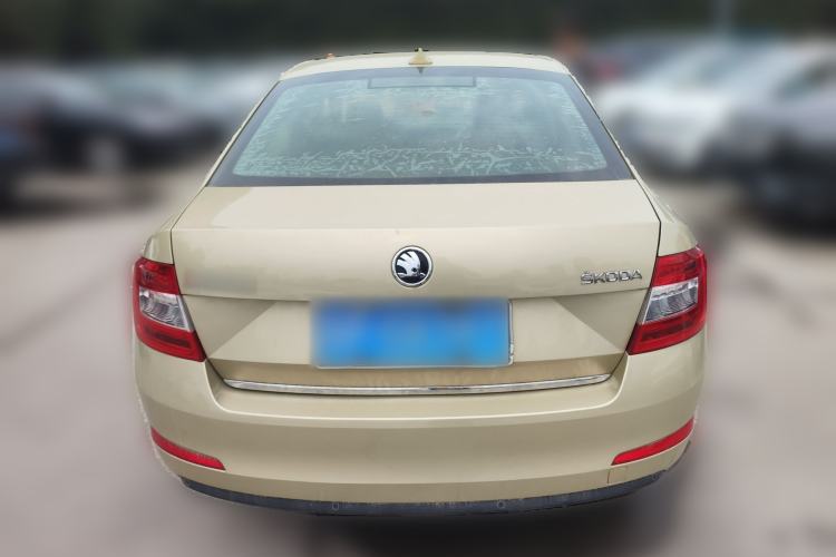 Used Skoda Octavia 2015 1.6L Manual Yijun Edition Rear