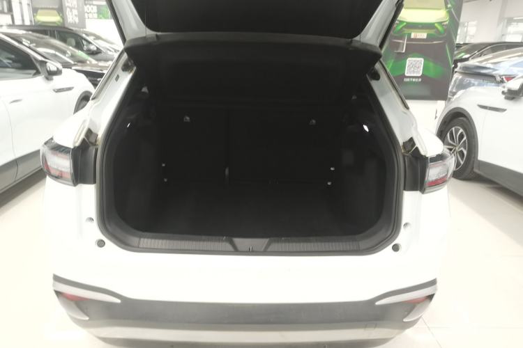 Used Volkswagen ID.4 X 2022 Pure Smart Edition Trunk
