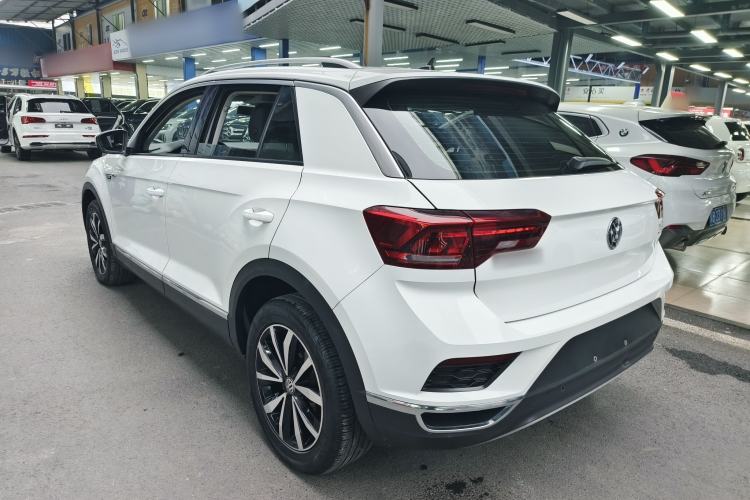 Used Volkswagen T-ROC 2018 280TSI DSG Four-Wheel Drive Comfort Version China V Standard
