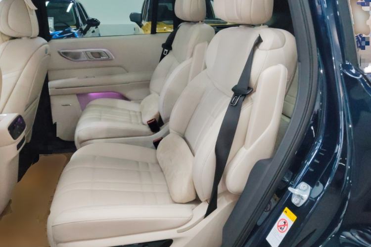 Used Deepal S09 2025 Four-Wheel Drive Ultra+ Custom Edition
