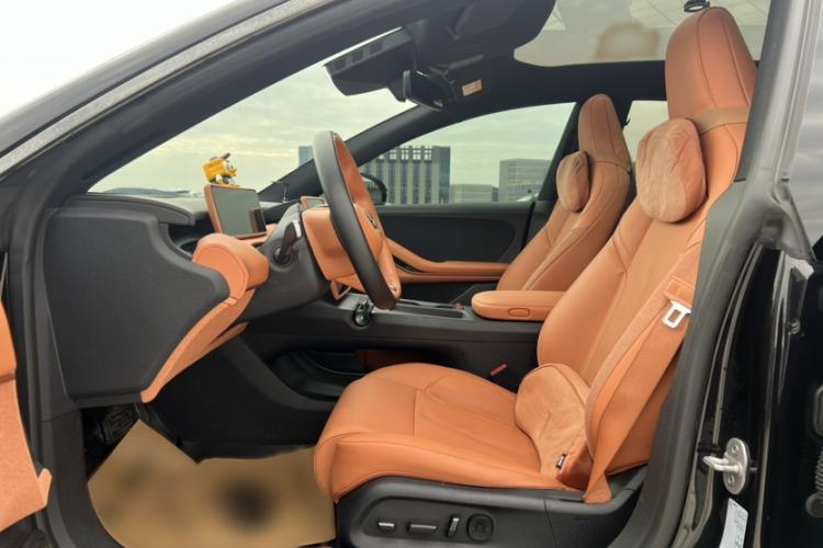 Used Nio ET5T 2023 75 kWh Touring Interior 4