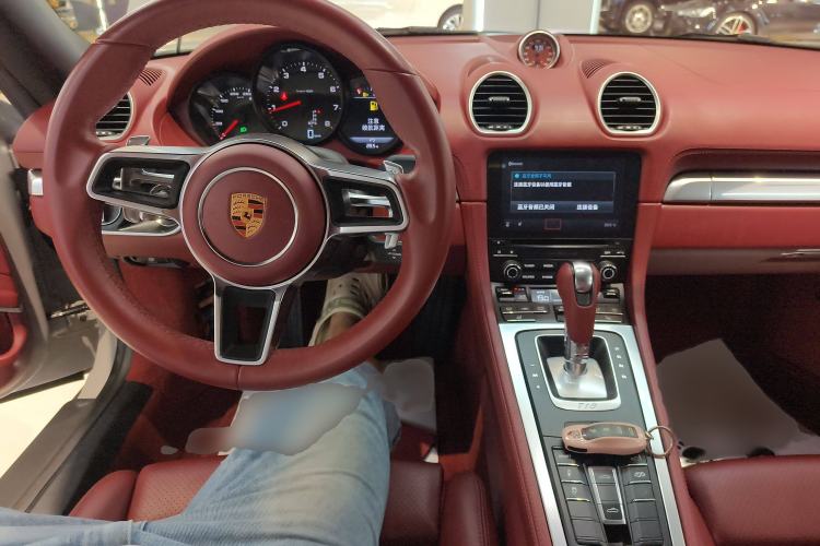 Used Porsche 718 2018 Boxster 2.0T
