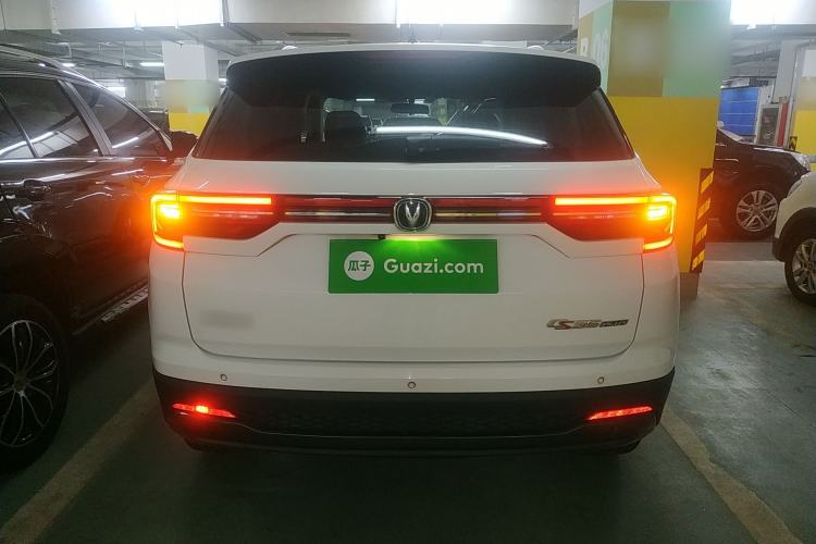 Used CHANGAN CS35PLUS 2021 Honor Million Edition 1.6L Manual Luxury Model
