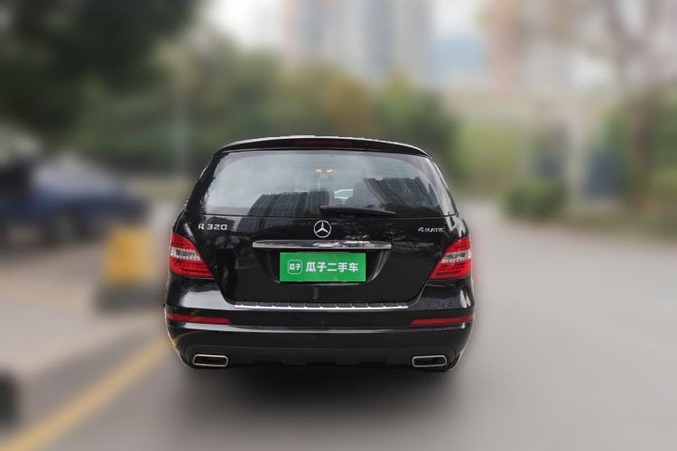 Used Mercedes-Benz R-Class 2014 R 320 4MATIC Business Model