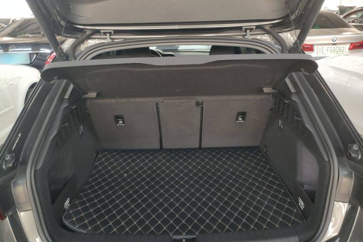 Used Audi A3 2024 Sportback 35 TFSI Fashionable Sports Model
