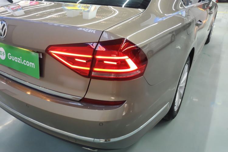 Used Volkswagen Passat 2016 330TSI DSG Prestige Edition Right Rear Taillight