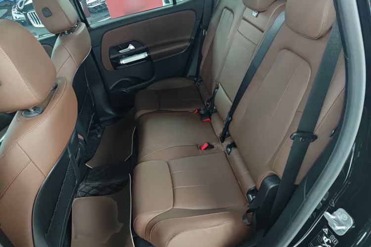 Used Mercedes-Benz GLB 2024 GLB 220 Dynamic Edition Left Rear Seat