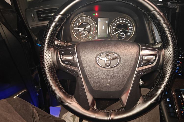 Used Toyota Alphard 2018 Revised Version 3.5L Premium Edition