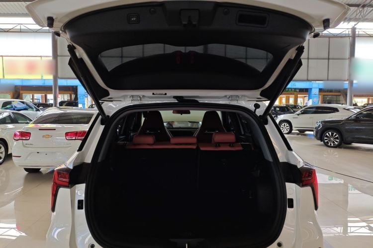 Used CHANGAN CS75 PLUS 2023 3rd Generation 1.5T Automatic Prestige Model
