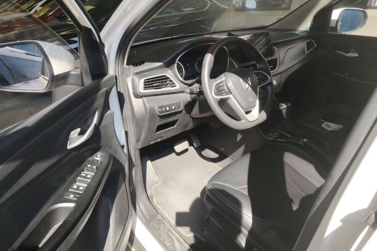 Used Baojun 730 2019 1.5T CVT Fashion Model 7 Seats China VI Emission Standard