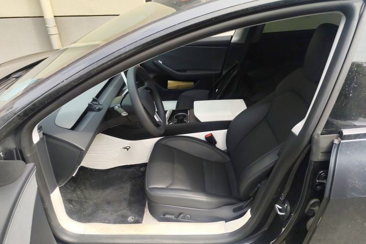 Used Tesla Model 3 2025 Rear-Wheel-Drive Version