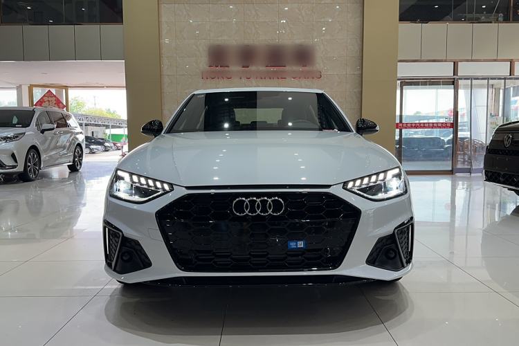 Used Audi A4L 2025 2 Million Units Enjoyment Version 40 TFSI Luxury Dynamic Edition
