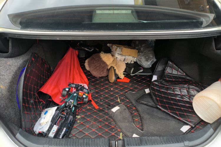 Used Toyota Reiz 2012 2.5V Fengdu Elite Stylish Edition Trunk