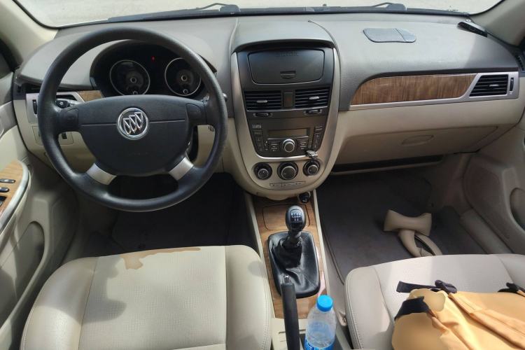 Used Buick Excelle 2015 1.5L Manual Classic Trim