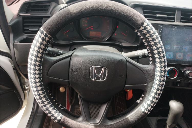 Used Honda Fit 2018 1.5L CVT Comfort Sunroof Version Steering Wheel