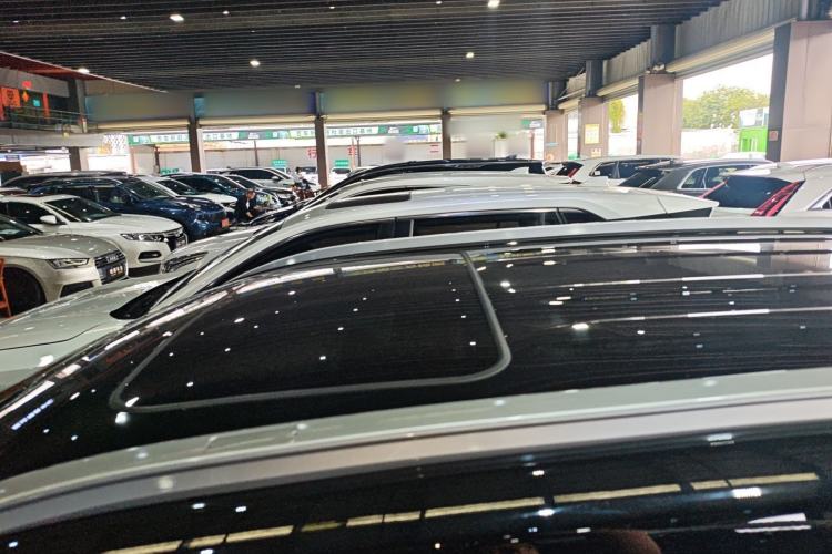 Used Toyota Wildlander 2021 2.0L CVT Two-Wheel Drive Luxury Edition Roof