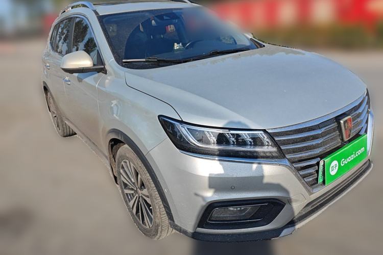 Used Roewe RX5 New Energy 2017 ERX5 EV400 Electric Internet Supreme Edition Front Right 45 Deg