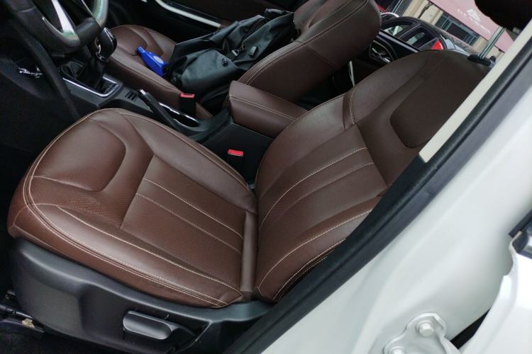 Used Bisu T5 2017 1.5T Manual Luxury Model
