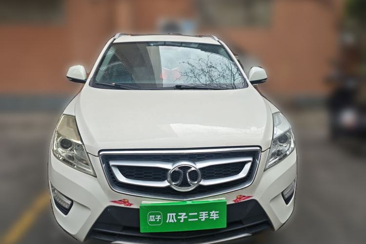 Used BAIC Senova X65 2015 2.0T Automatic Elite Model
