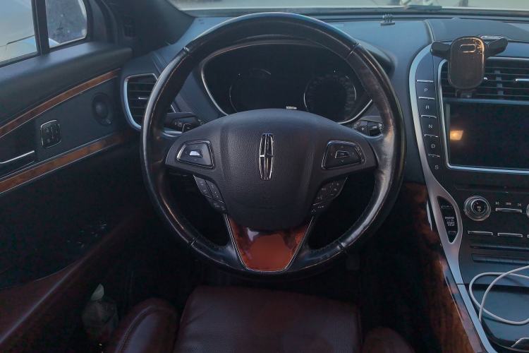 Used Lincoln MKX 2015 2.7T Four-Wheel Drive Prestige Edition Steering Wheel