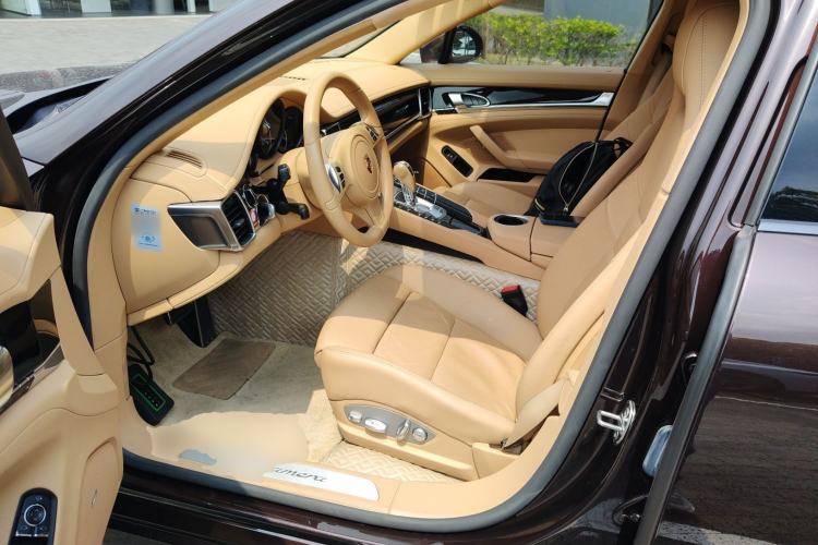 Used Porsche Panamera 2014 Panamera 3.0T Left Front Seat