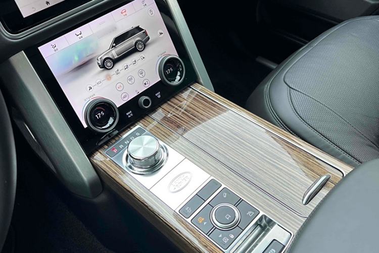 Used Land Rover Range Rover 2018 3.0 SC V6 Vogue Extended-Length Model
