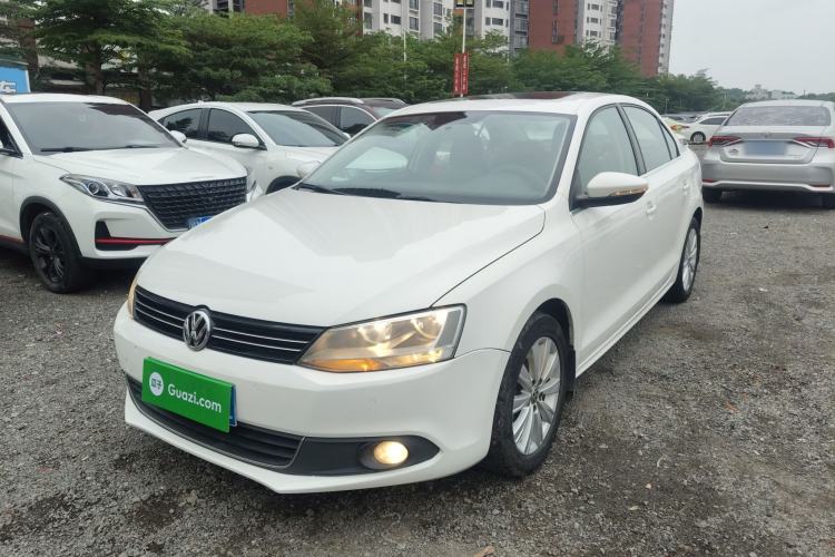 Used Volkswagen Sagitar 2014 Revised Version 1.4TSI Automatic Luxury Edition