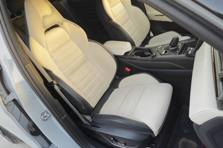 Used Lynk & Co 01 EM-P 2023 1.5TD EM-P Dawn Edition