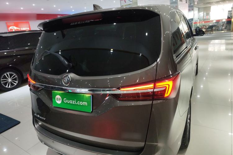 Used Buick GL8 2021 Land Cruiser Executive Class 652T Luxury Model
