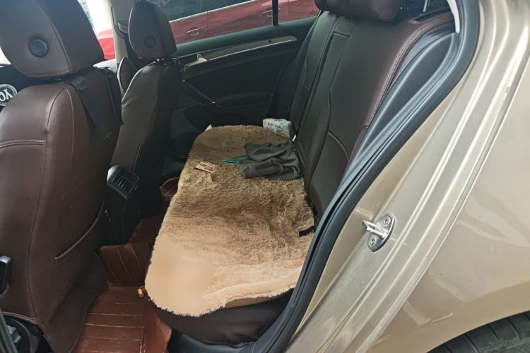 Used Volkswagen Golf 2017 230TSI Automatic Comfort Edition – Celebrating Milestone of One Million Units Left Rear Seat