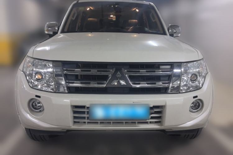 Used Mitsubishi Pajero 2011 3.0L Elite Edition

