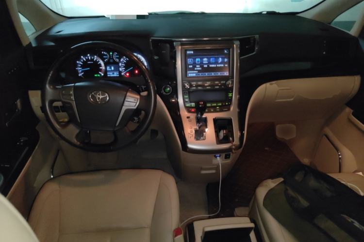 Used Toyota Alphard 2012 3.5L Luxury Edition
