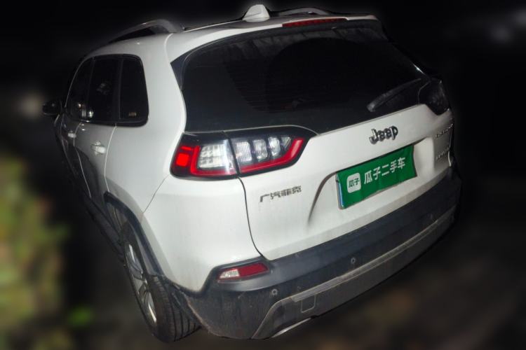 Used Jeep Cherokee 2019 2.0T Two-Wheel Drive Smart Enjoyment Version China V