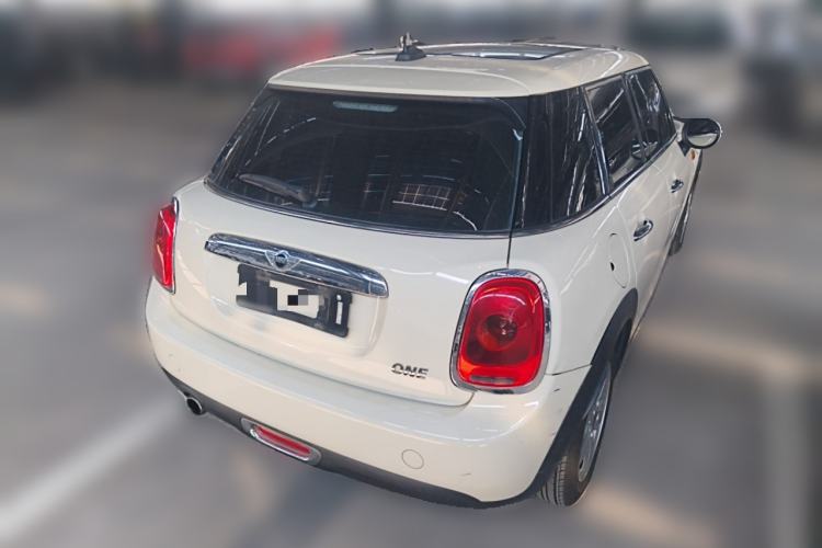 Used MINI 2016 1.2T ONE Five-Door Edition Rear Right 45 Deg