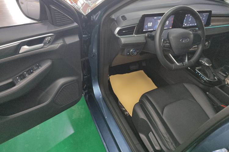 Used Ford Escort 2021 1.5L Automatic Diamond Edition Driver Seat